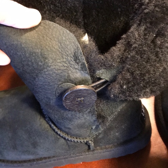 UGG Black Bailey Short Button Boots - Picture 7 of 8